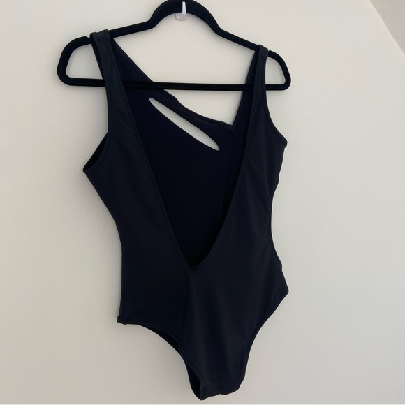 AllSisters Andromedae Swimsuit in Black sz Large One Piece Cut Out Bathing suit - Picture 11 of 14